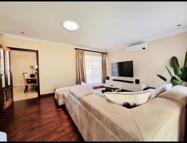 5 BEDROOM HOUSE TO LET IN BEDFORDVIEW